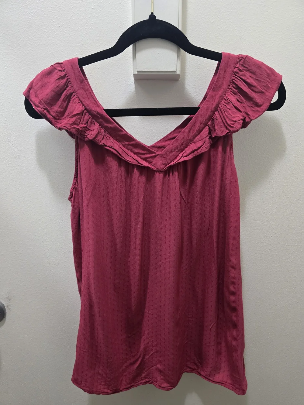 Loft Ruffle V-Neck Dobby Texture Tank Top - Picture 3 of 7